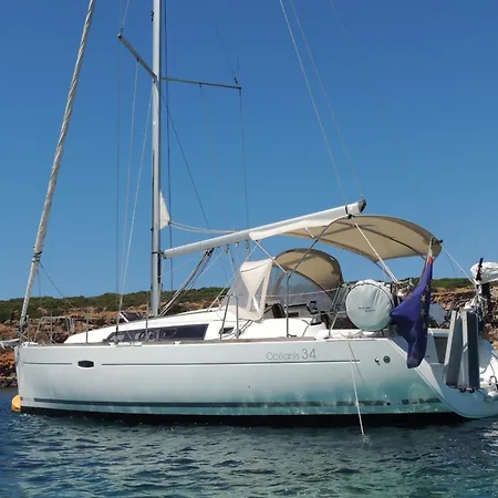 Boat & Sailing Torregrande Sinis Yachting Botel *