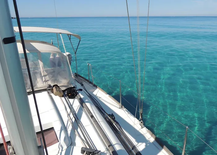 Boat & Sailing Torregrande Sinis Yachting *