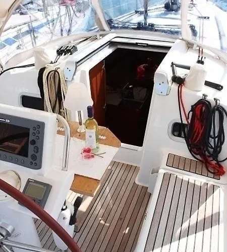 Boat & Sailing Torregrande Sinis Yachting Oristano