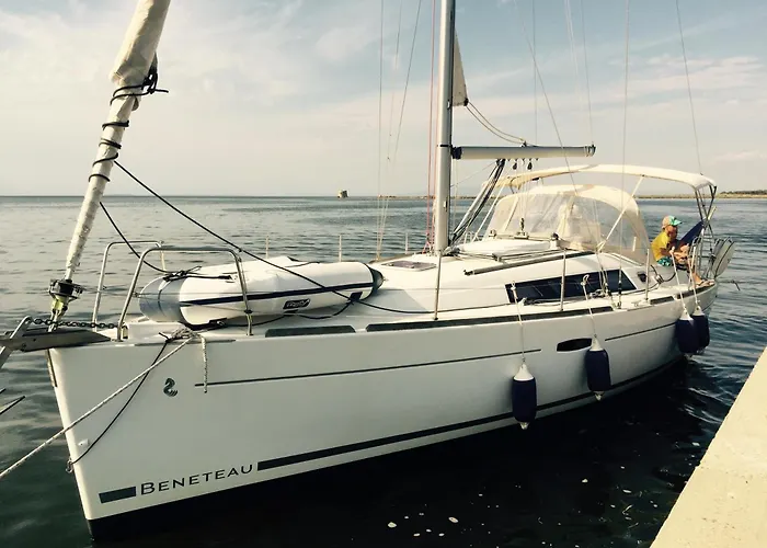 Botel Boat & Sailing Torregrande Sinis Yachting