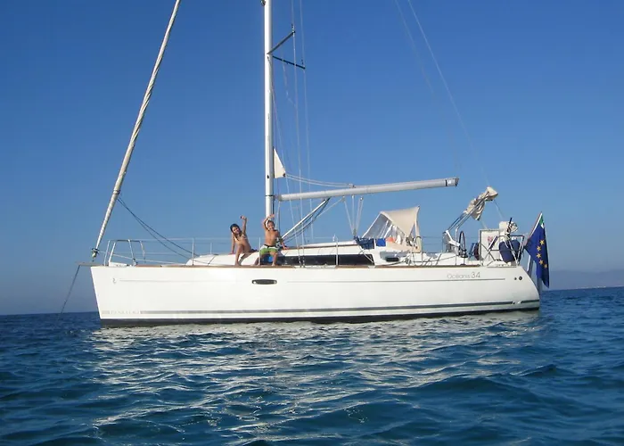 Båthotell Boat & Sailing Torregrande Sinis Yachting Oristano